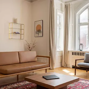  Apartment Lovely 3Br Manor Apartment 5 Min From Tivoli Gardens Denmark